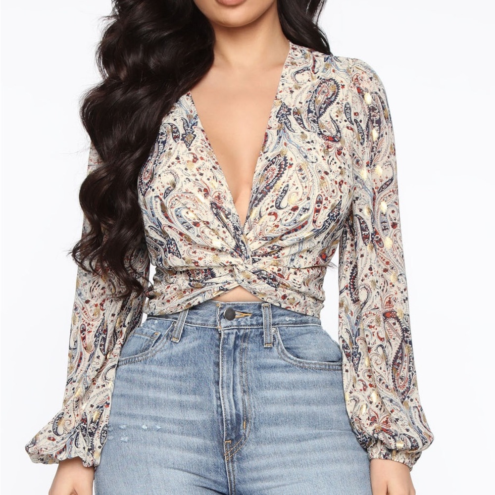Fashion Nova*Gold Flecks*Ivory Paisley Gold Cropped Blouse